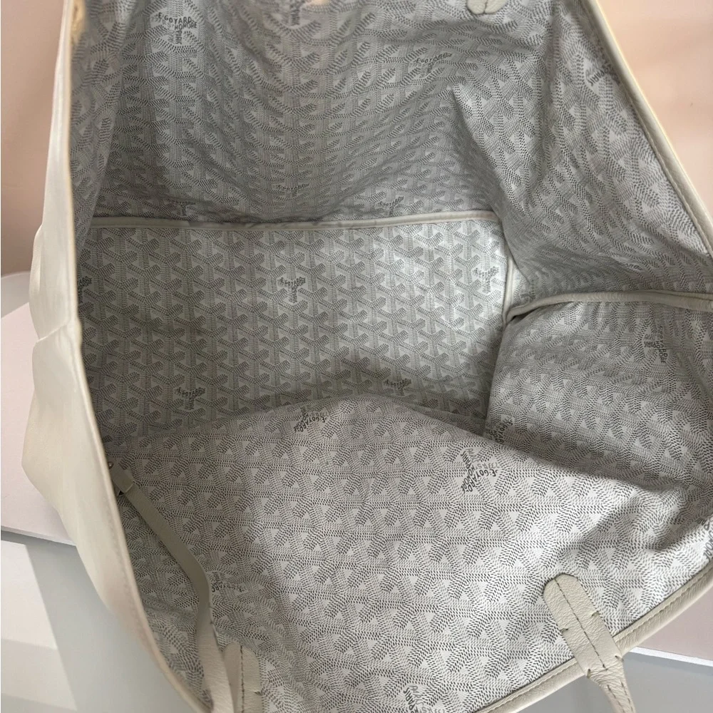 Goyard Anjou Reversible Tote Coated Canvas GM White Certified Authentic